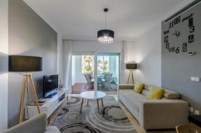 Costa Del Sol Beach Apartment, Estepona